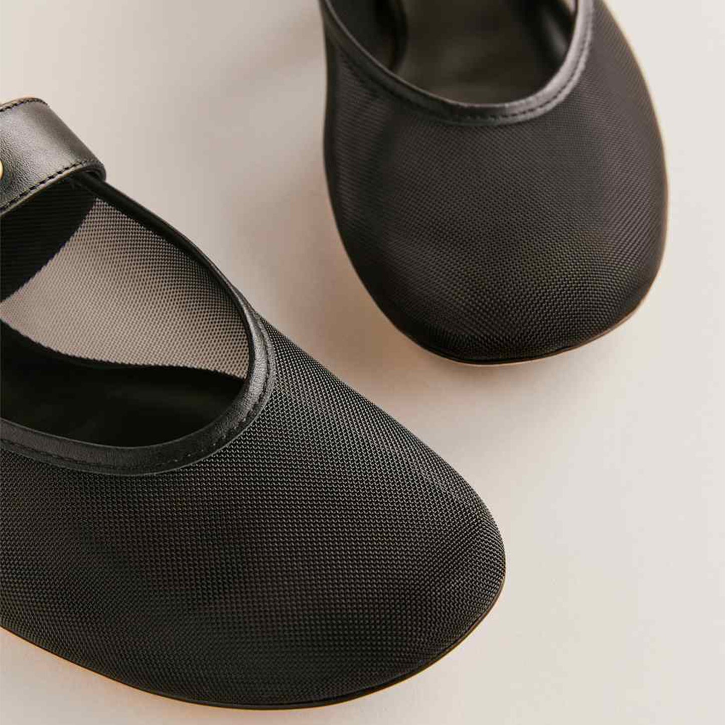 Black Mesh Square-Toe Classic Buckle Bridge Strap Ballet Flats