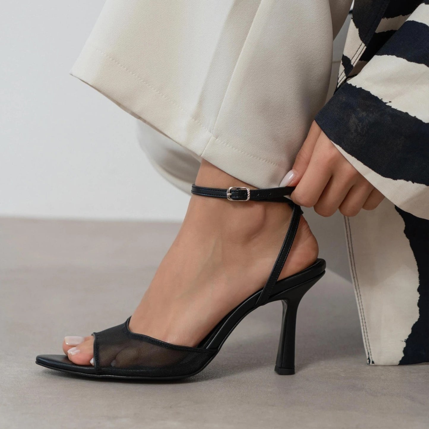 Black Mesh And Vegan Leather Pointed-Toe Slingback Ankle Strap Pumps High Heels