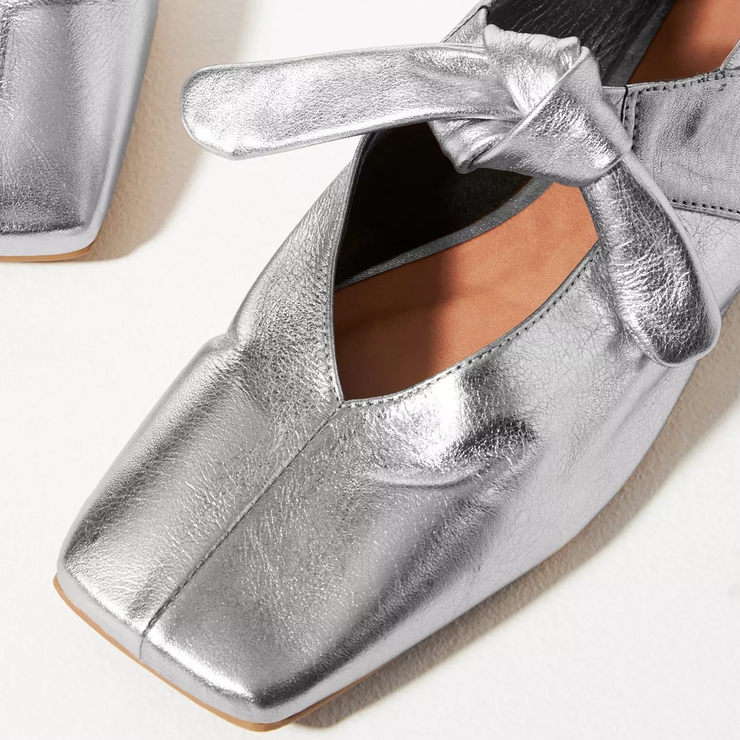 Metallic Sliver Square-Toe Center Lace-Up Ballet Flats
