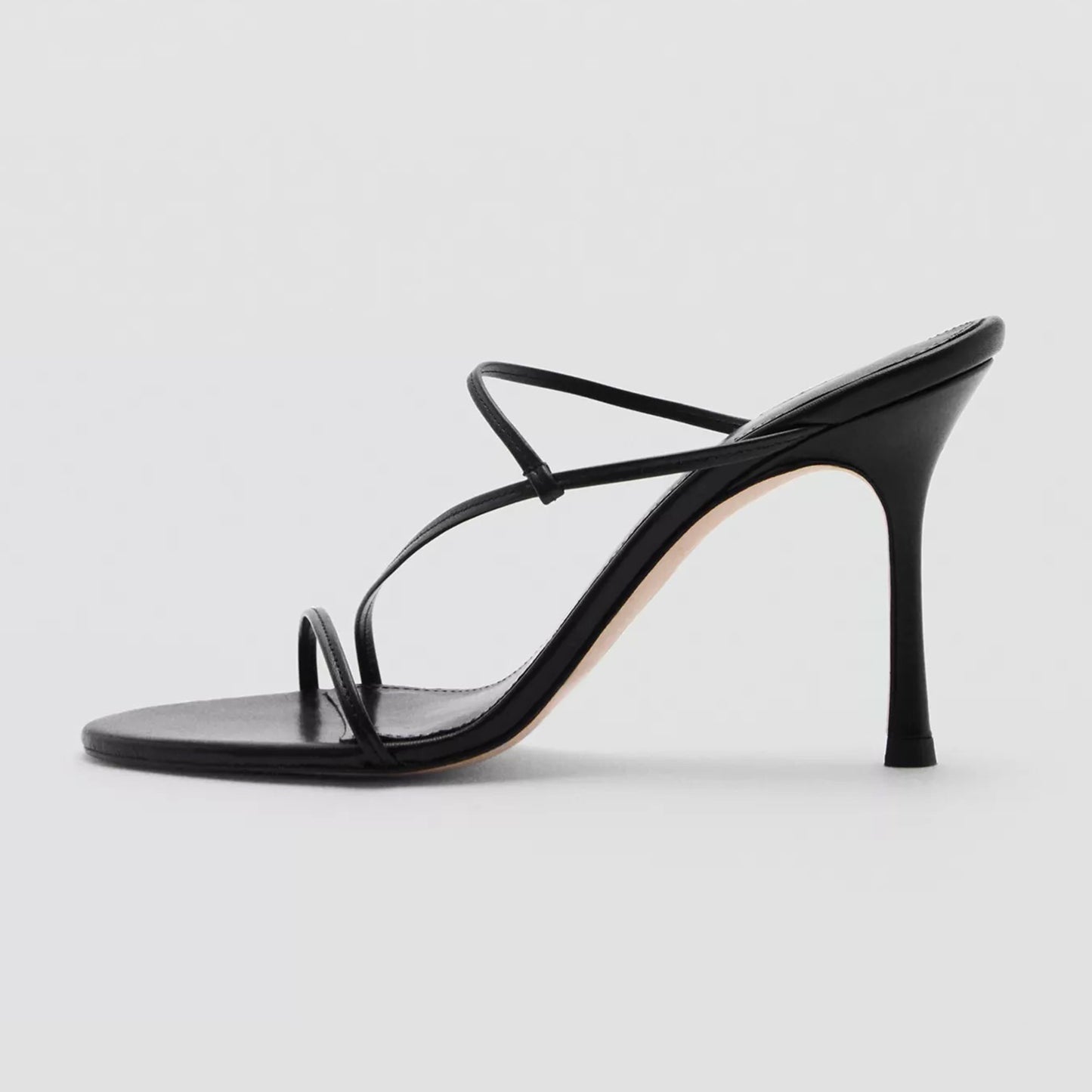 Black Round-Toe Slip-On Sandals High Heels With Straps