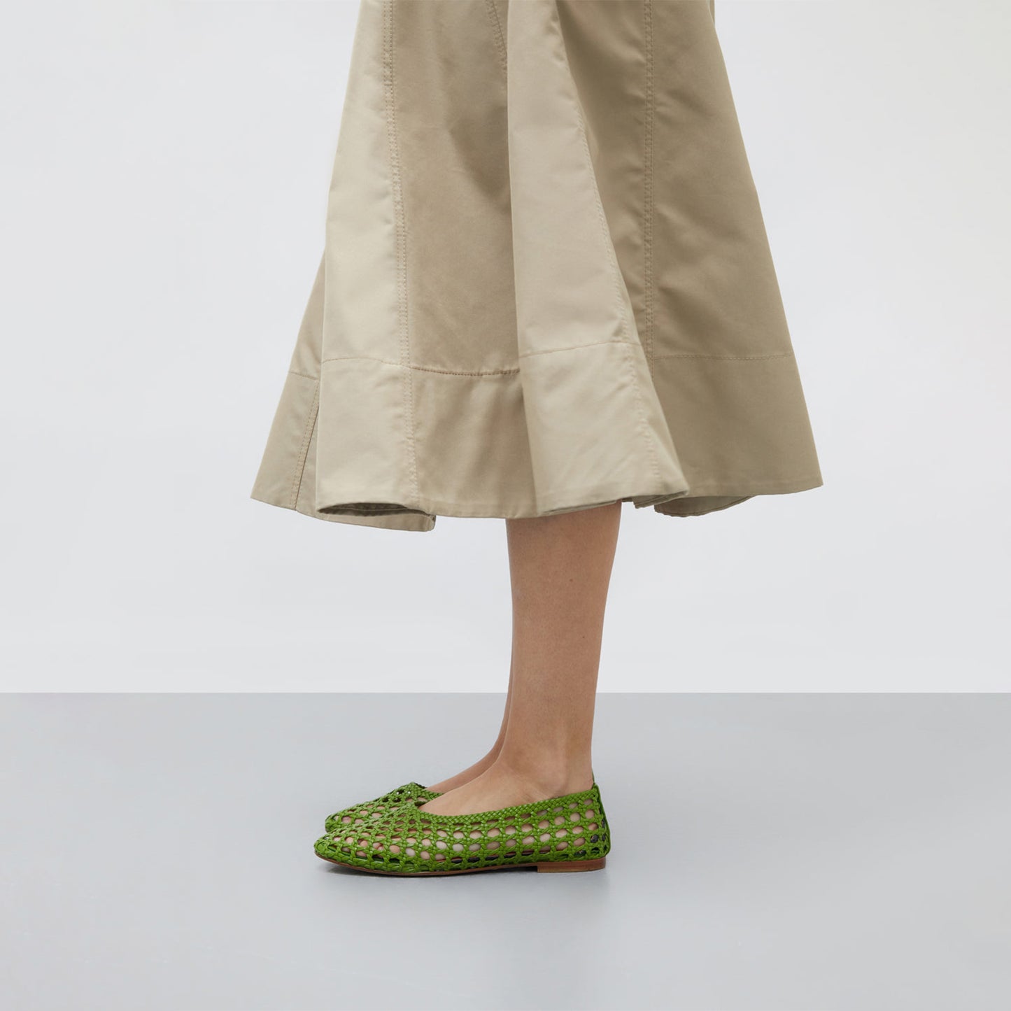 Green Woven Round-Toe Slip-On Classic Ballet Flats