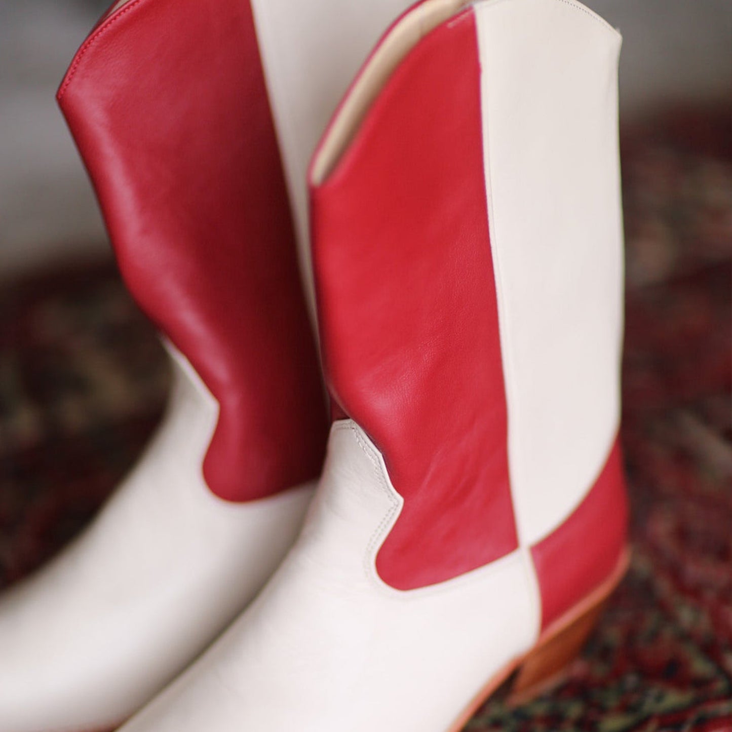 Cream And Red Almond-Toe Simple Back Full-Zip Mid Calf Cowgirl Boots