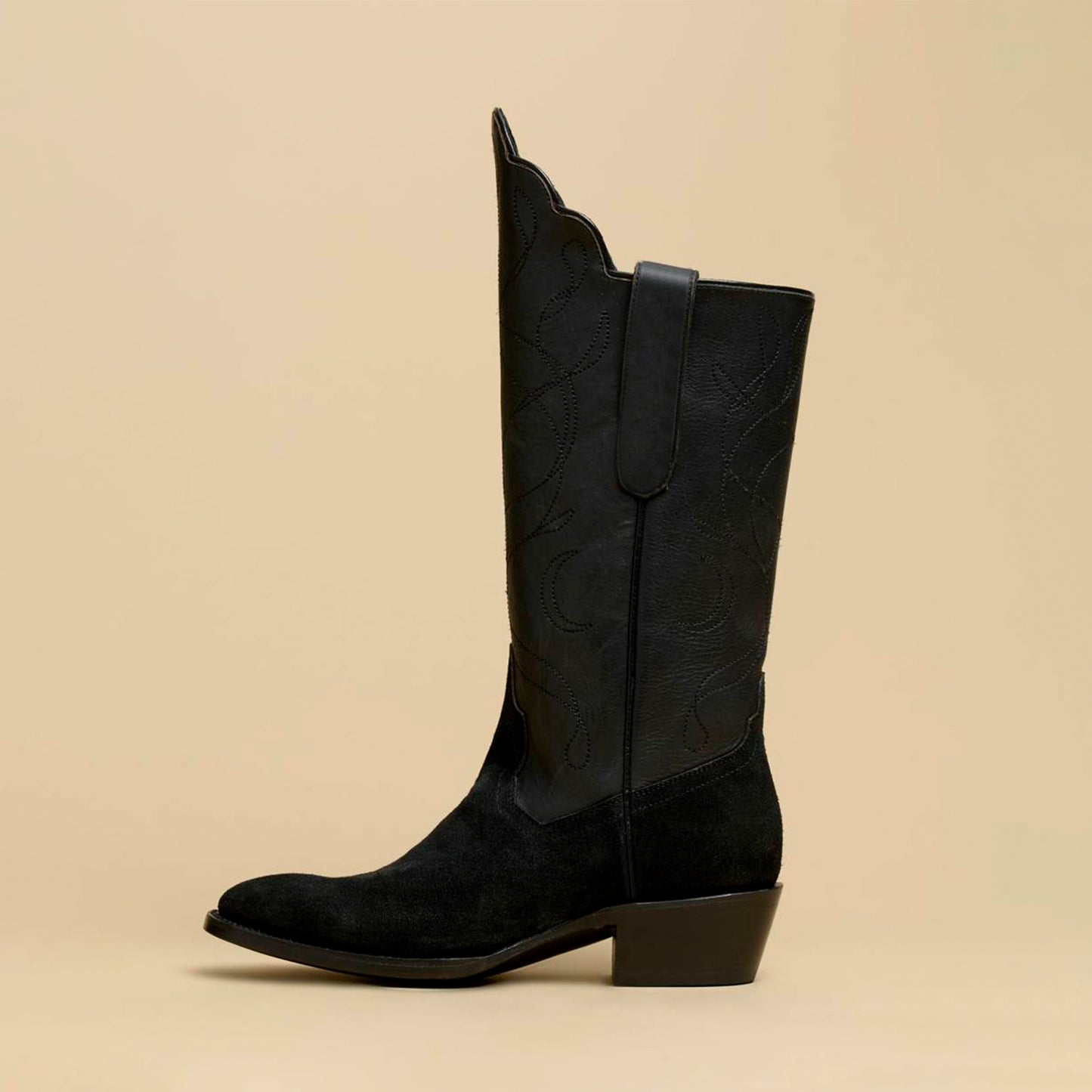 Black Round-Toe Classic Embroidery Mid Calf Cowgirl Boots For Women