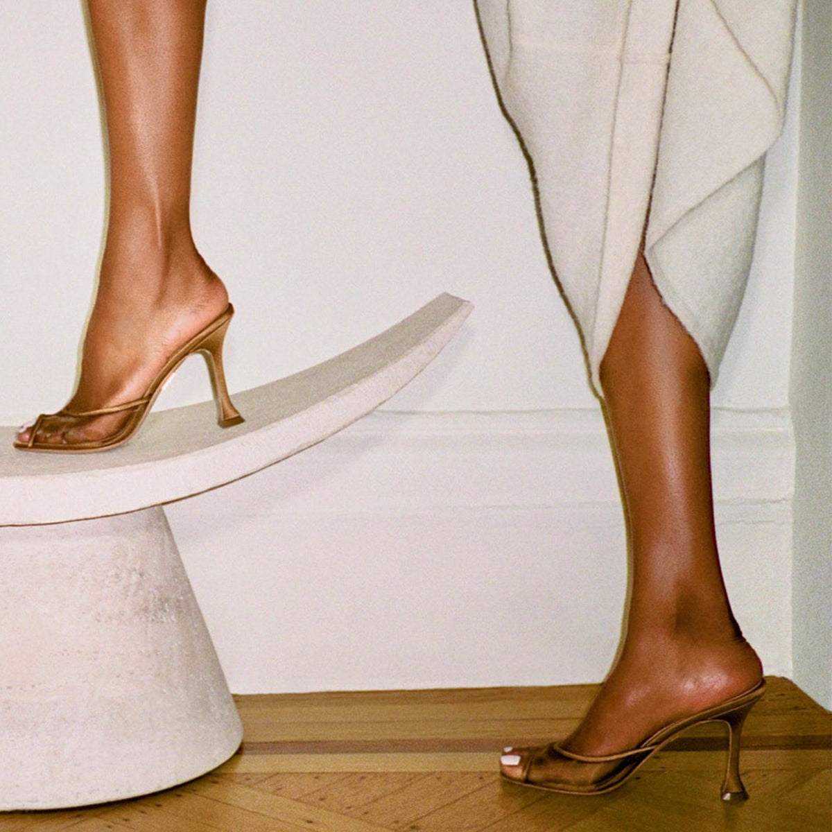 Copper Mesh And Satin Peep Round-Toe Backless Pumps High Heels