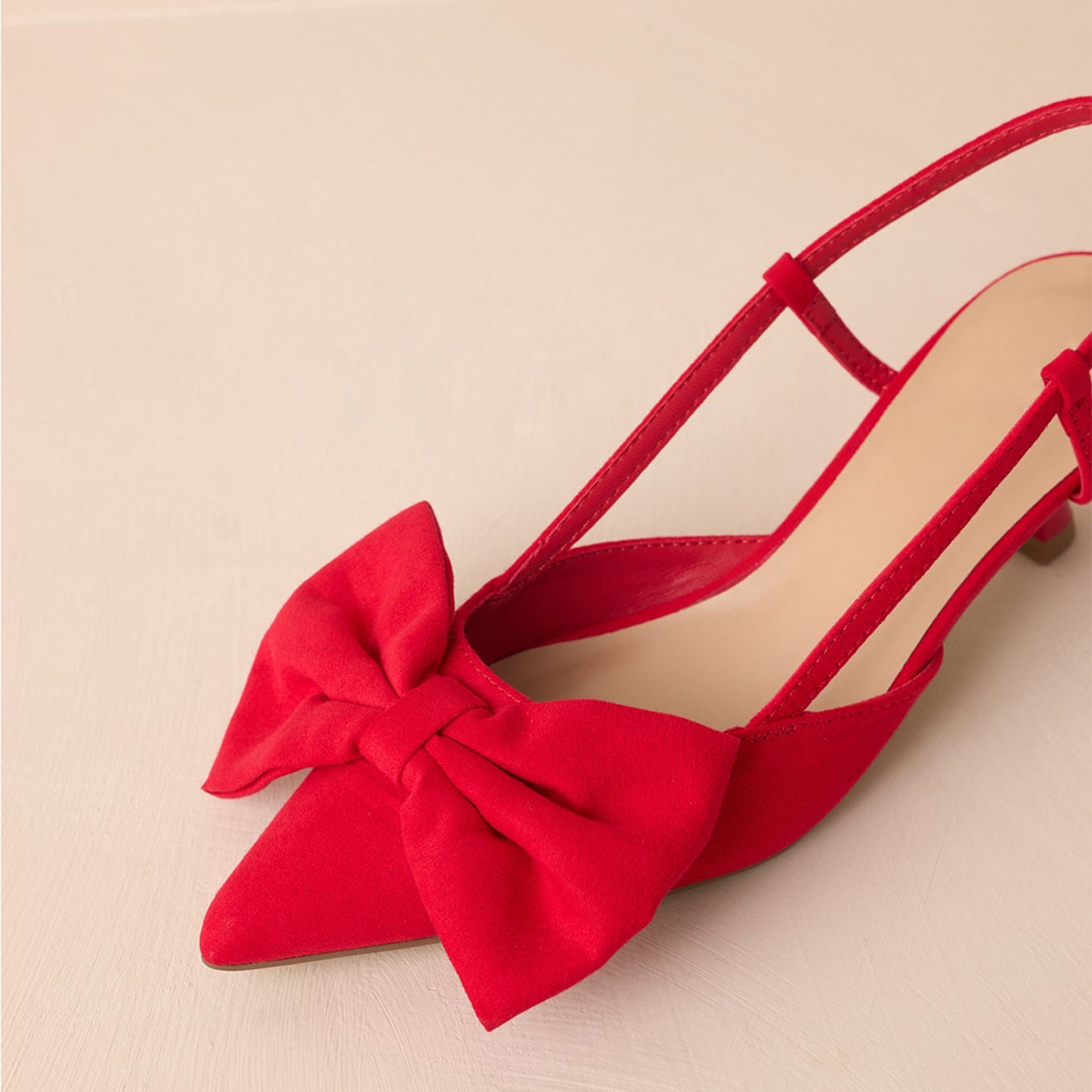 Red Faux Suede Pointed-Toe Front Bow Slingback Kitten Heels