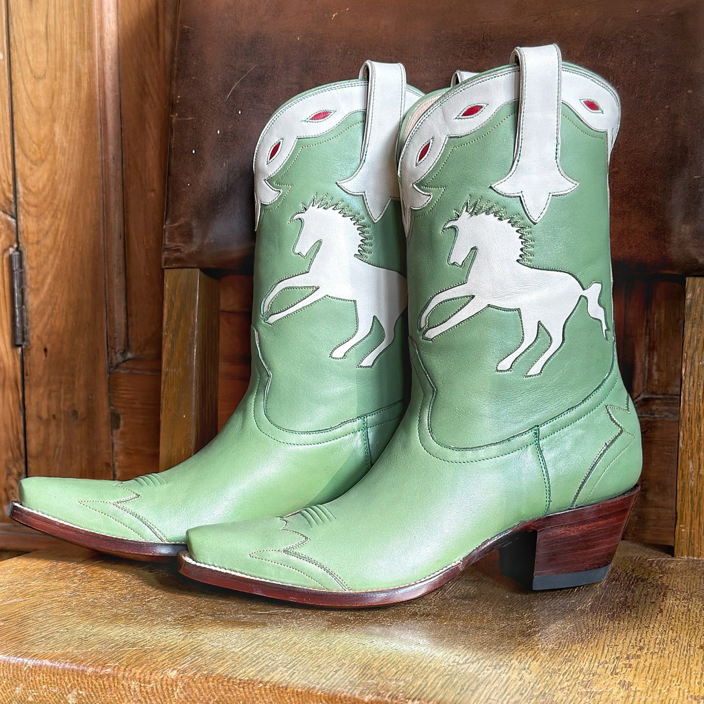 Green Snip-Toe Bone Pony Inlay Classic Ankle Cowgirl Boots