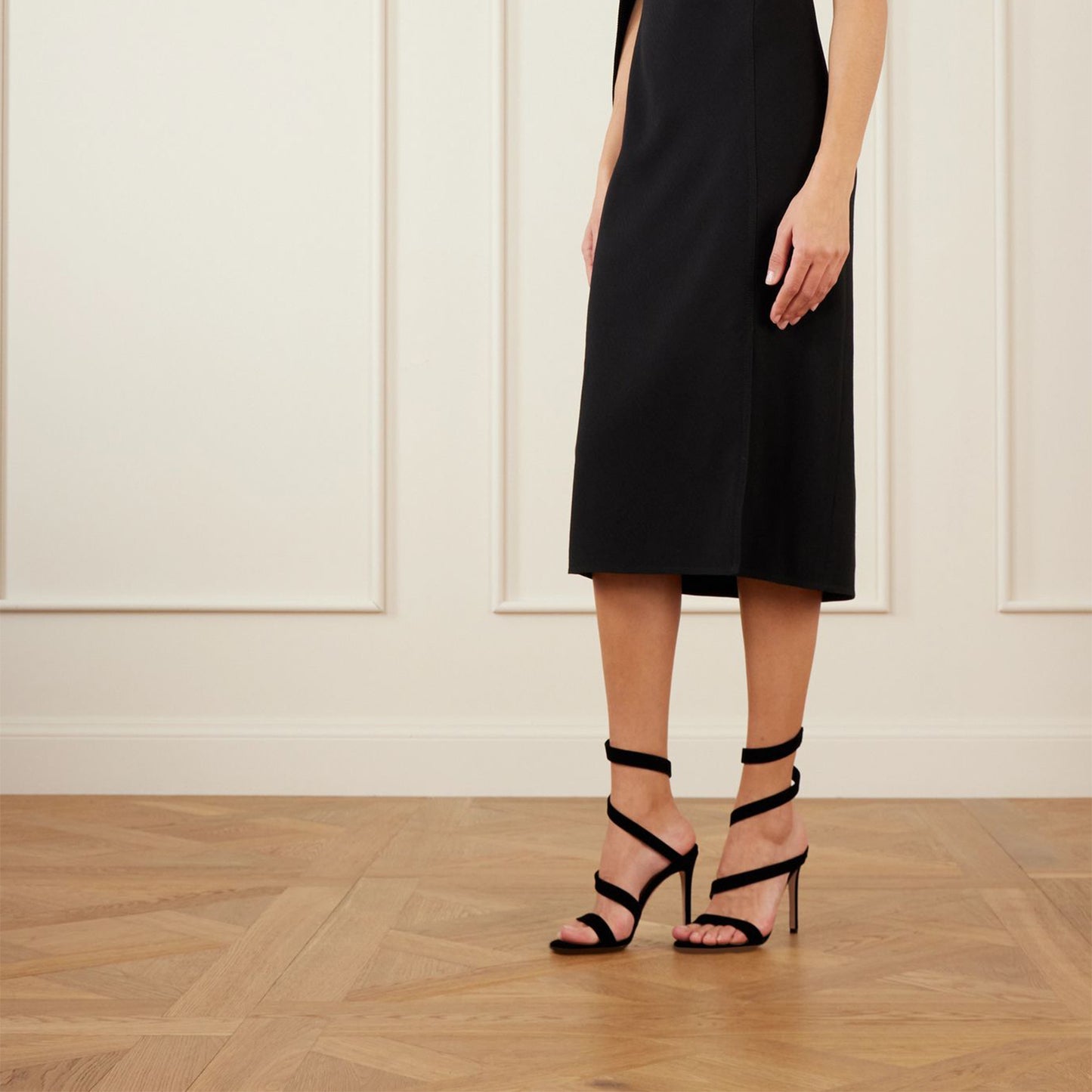 Black Velvet Round-Toe Spiral Ankle Straps Sandals High Heels