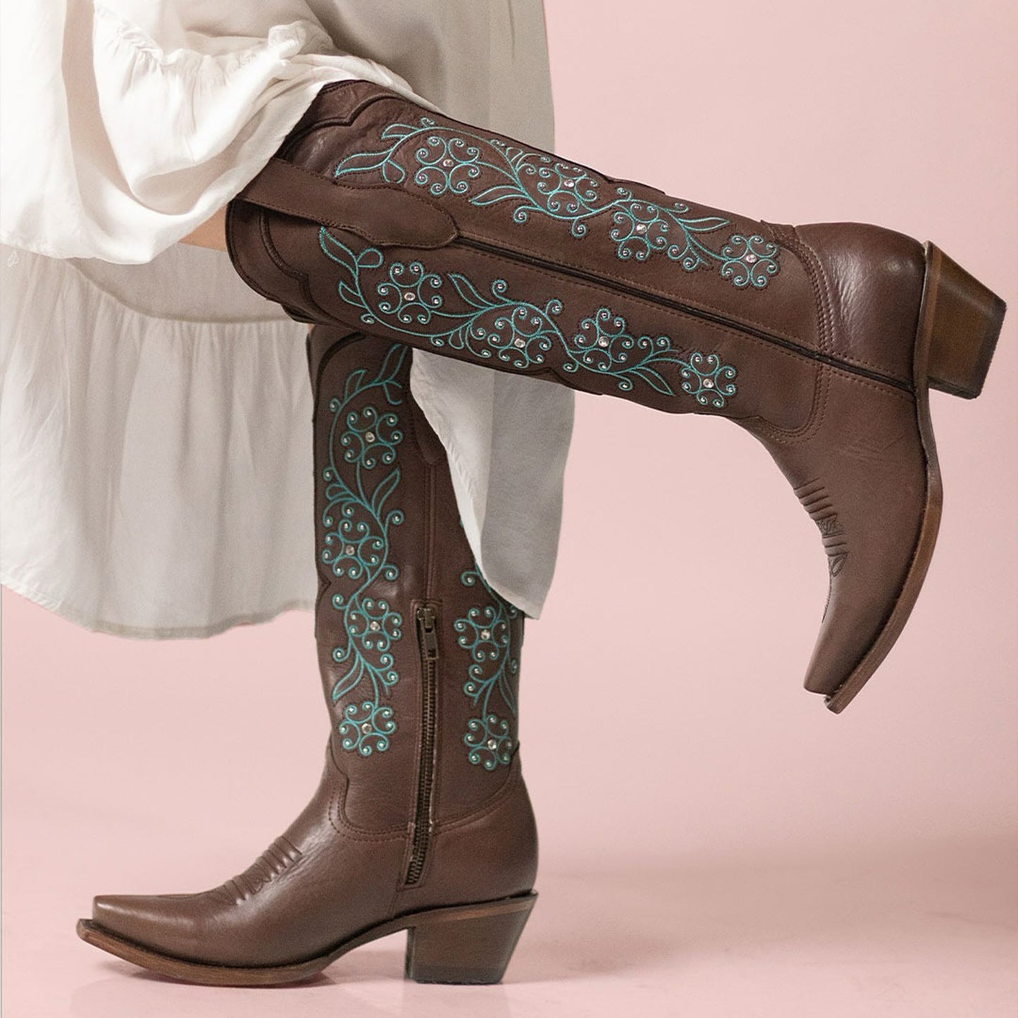 Brown Snip-Toe Embroidery Rhinestone Studs Half-Zip Knee High Cowgirl Boots