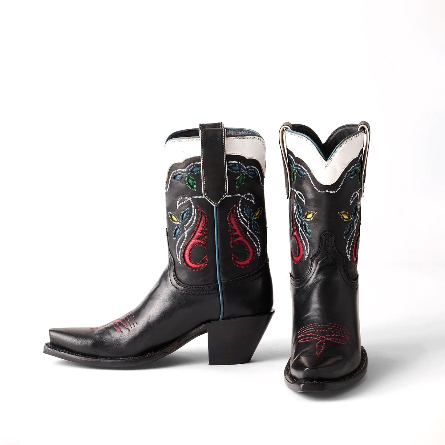 Contrast Black And White Snip-Toe Inlays Ankle Cowgirl Boots