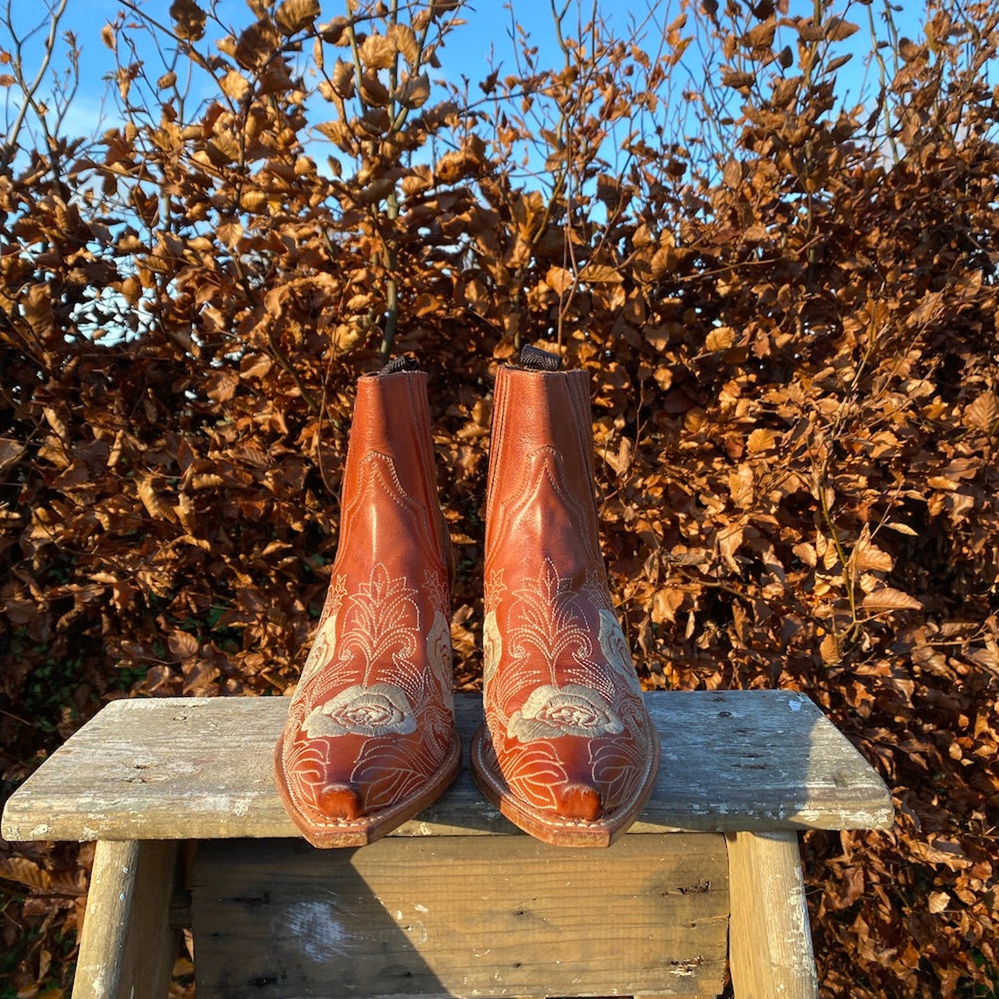 Brown Snip-Toe Front Flowers Embroidery Ankle Cowgirl Boots
