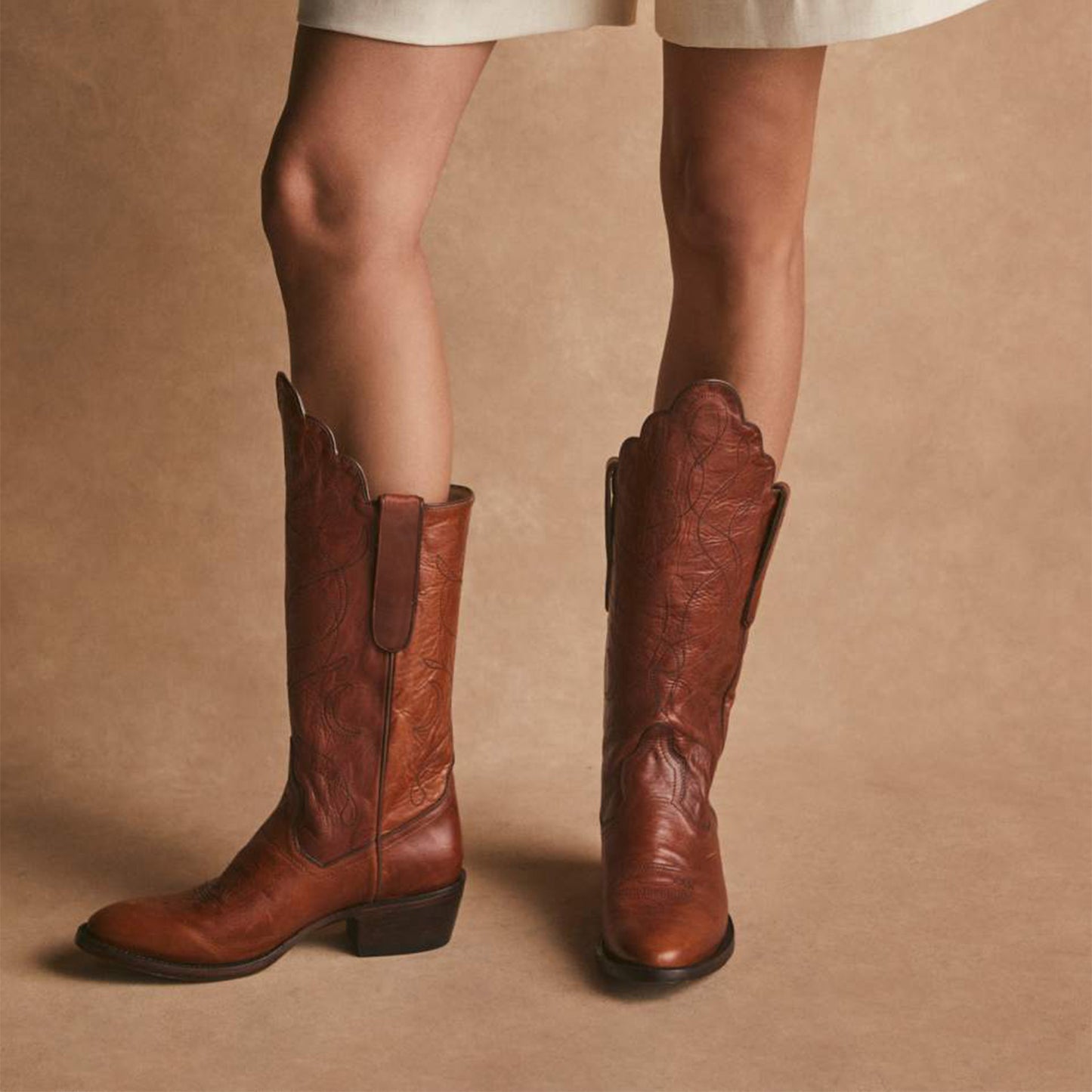 Cognac Round-Toe Classic Embroidery Mid Calf Cowgirl Boots For Women