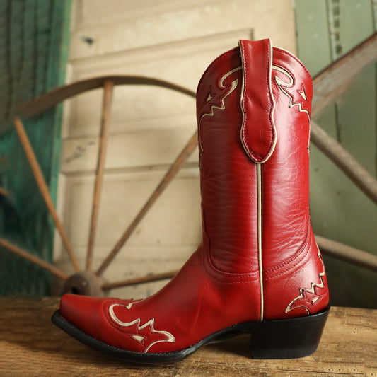 Red Snip-Toe Chic Inlay Mid Calf Classic Cowgirl Boots