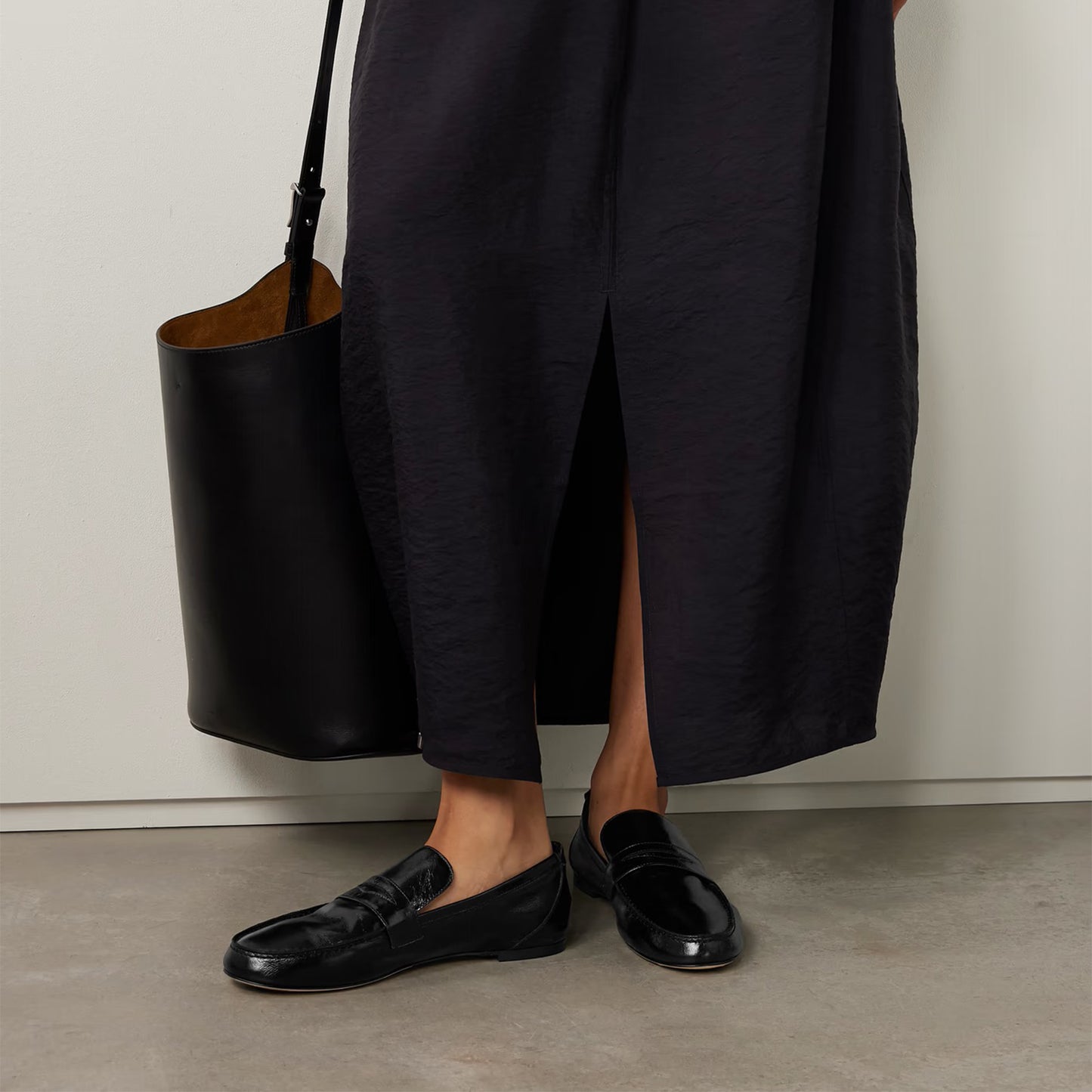 Black Vegan Leather Round-Toe Slip-On Chic Loafers Flats