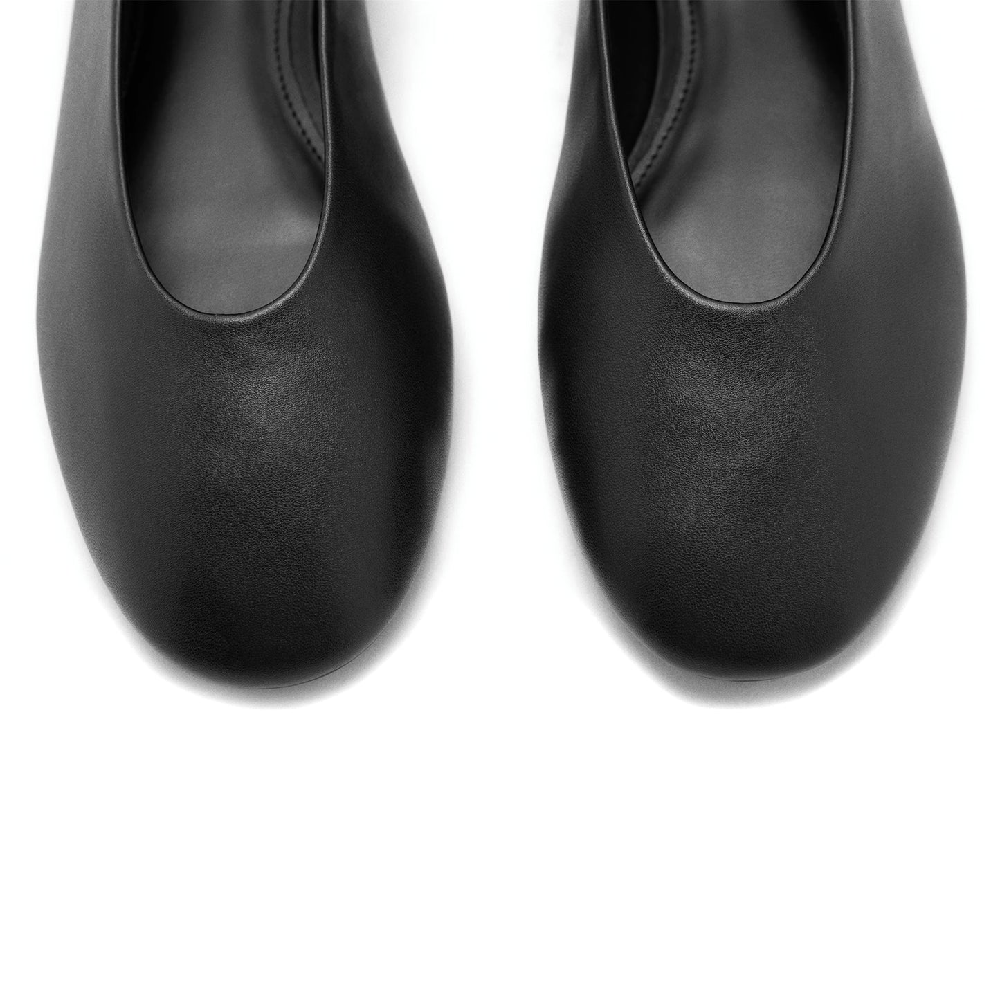 Black Round-Toe Eyelet Straps Ballet Flats.