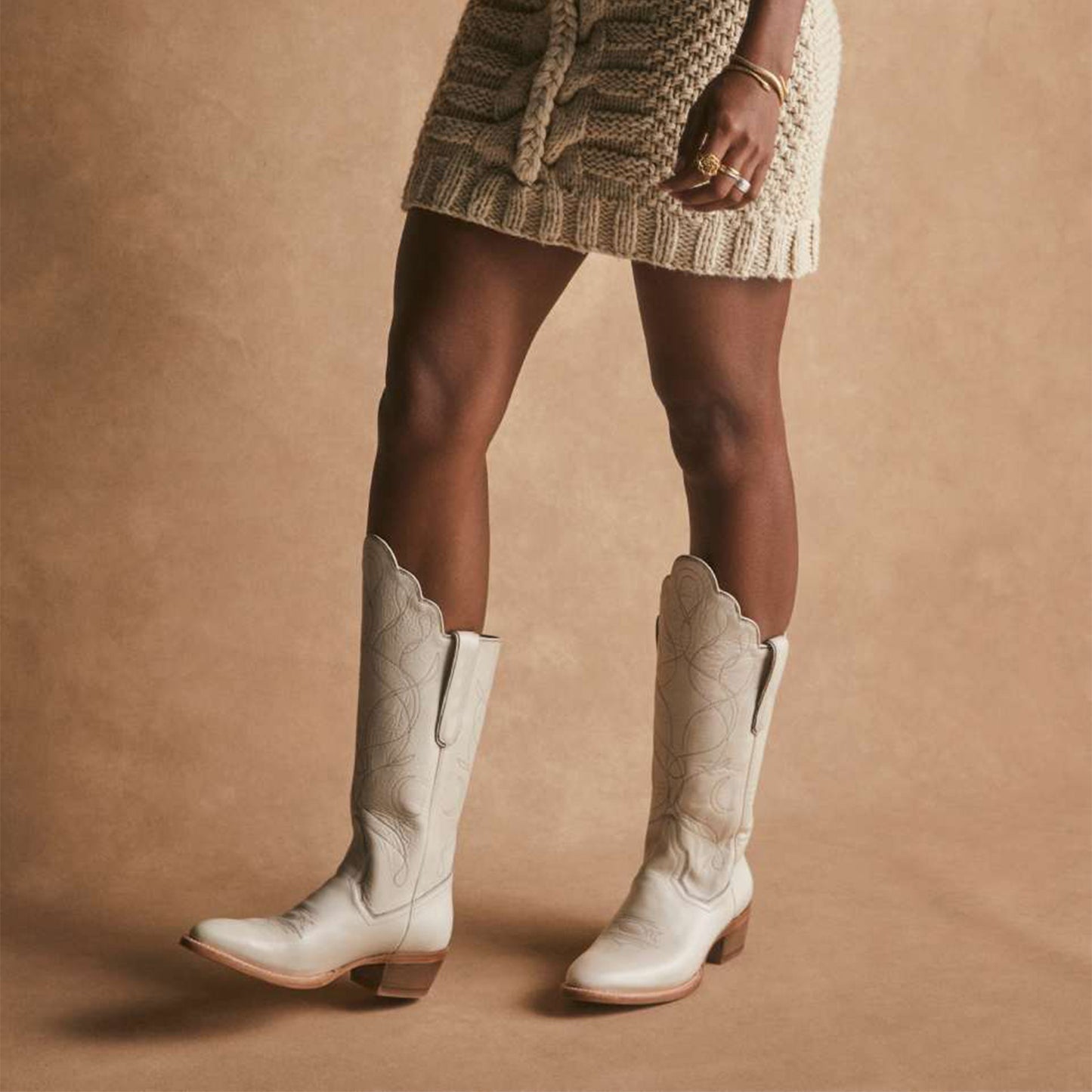 Ivory Round-Toe Classic Embroidery Mid Calf Cowgirl Boots For Women