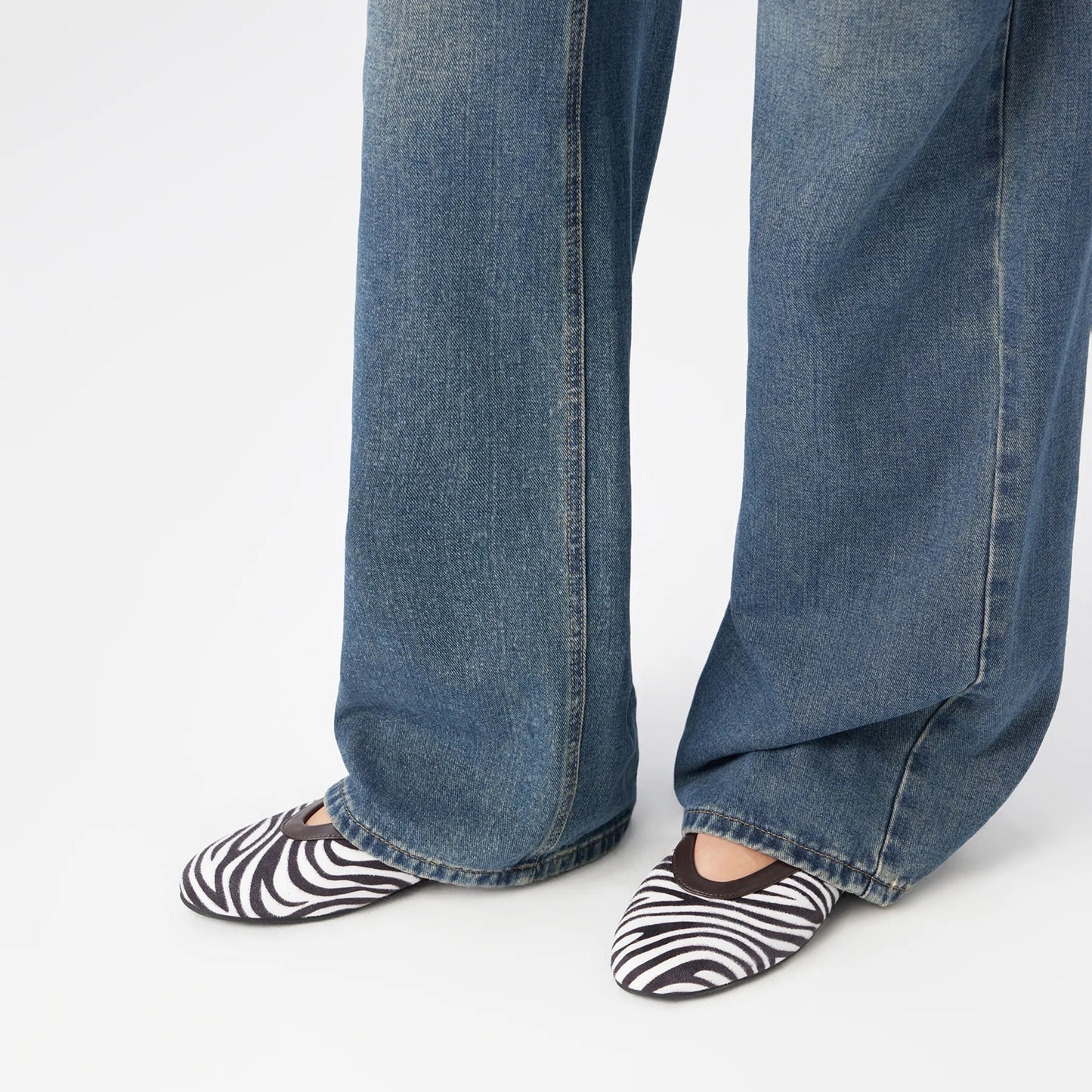 Zebra Pattern Pony Hair Round-Toe Front Bow And Mary Jane Ballet Flats