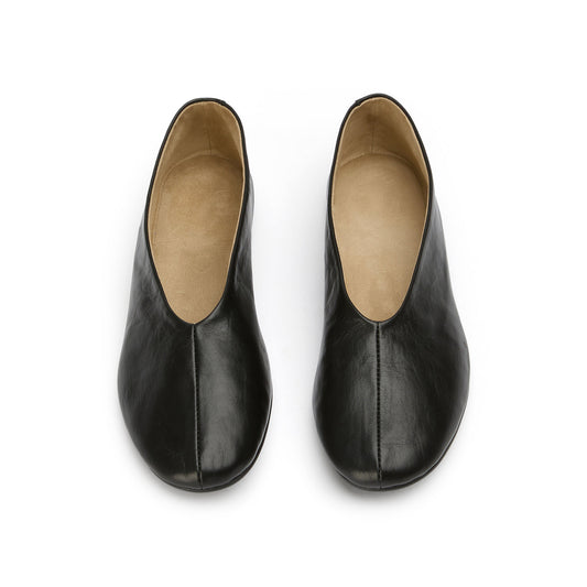 Black Round-Toe Sleek Slip-On Ballet Flats