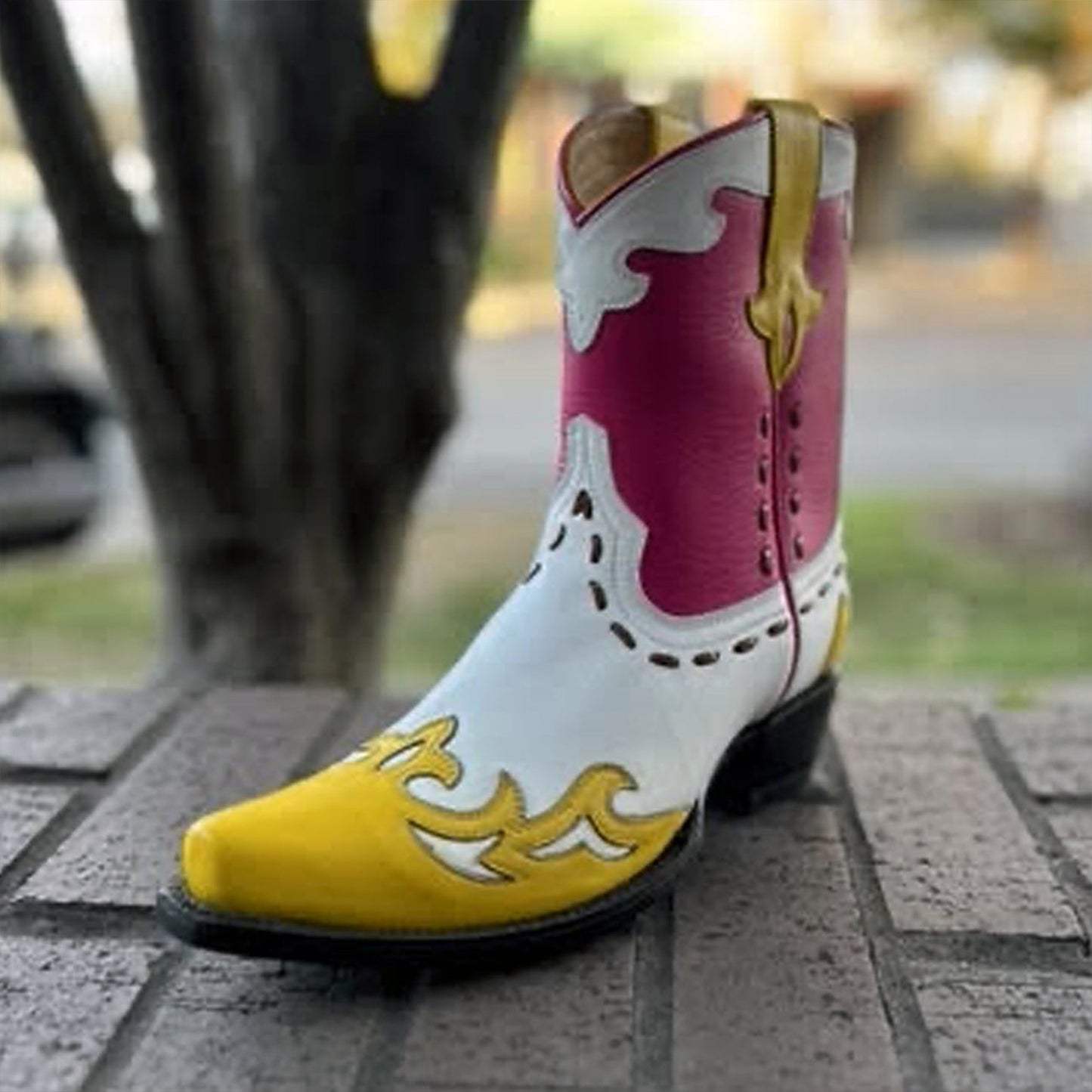 Contrast White And Pink And Yellow Snip-Toe Running Stitch Ankle Cowgirl Boots