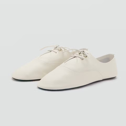 Ivory Round-Toe Chic Lace-Up Simple Flats