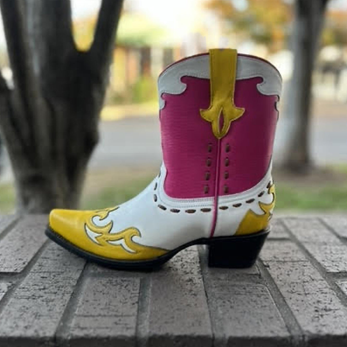 Contrast White And Pink And Yellow Snip-Toe Running Stitch Ankle Cowgirl Boots