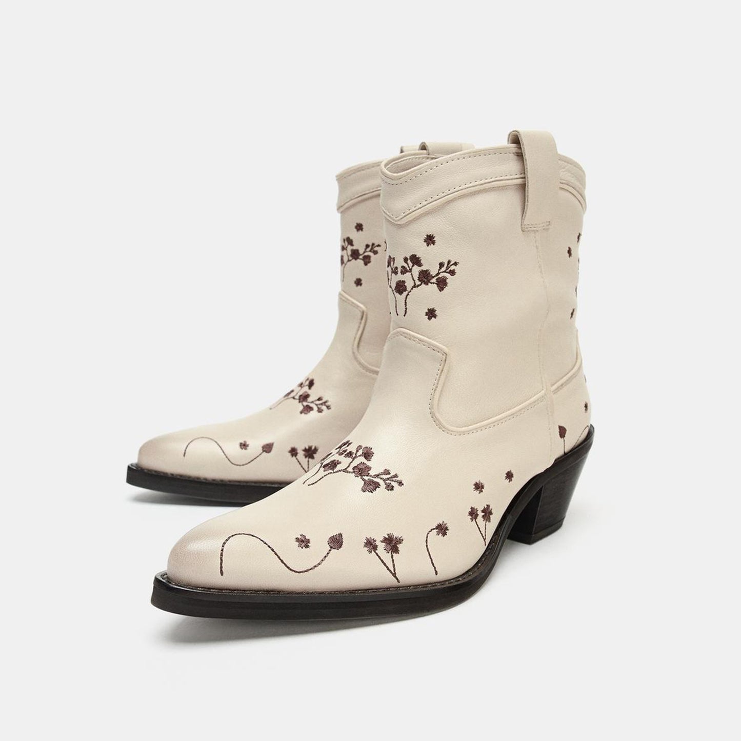 Ivory Almond-Toe Florals Embroidery Ankle Chic Cowgirl Boots