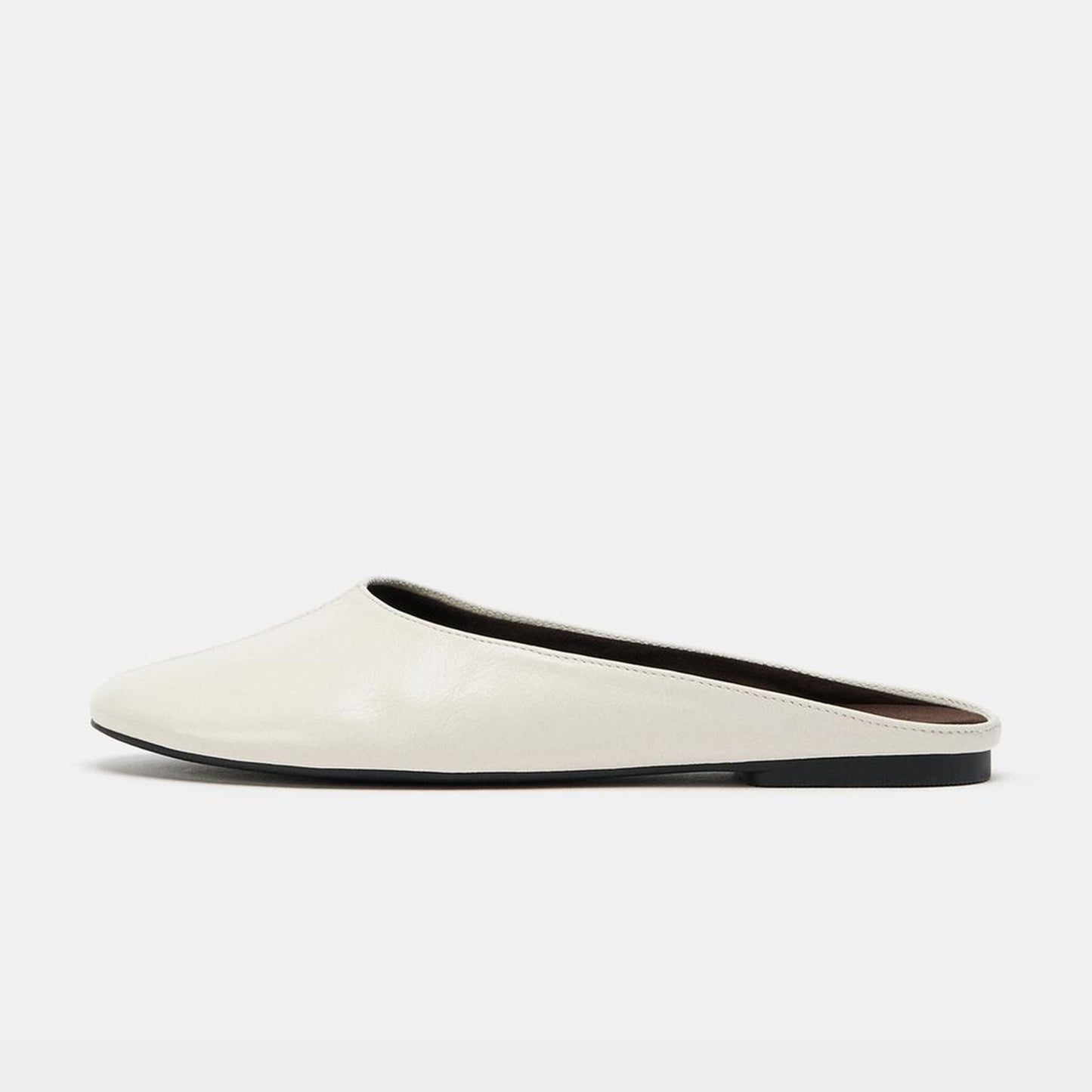 Off White Round-Toe Simple Backless Flats