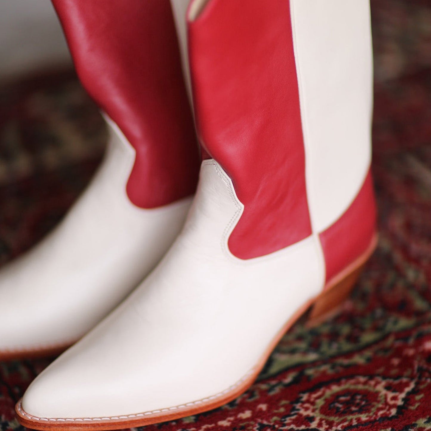 Cream And Red Almond-Toe Simple Back Full-Zip Mid Calf Cowgirl Boots