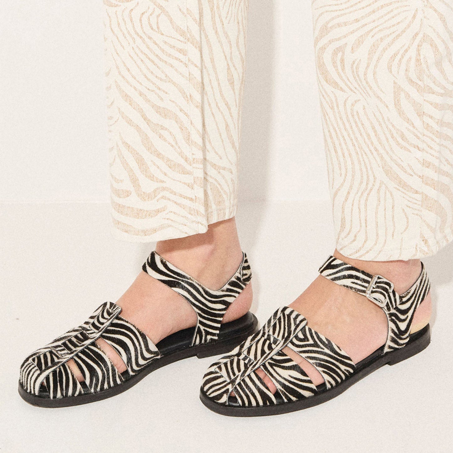 Zebra Pattern Pony Hair Vegan Leather Round-Toe Fisherman Sandals Flats