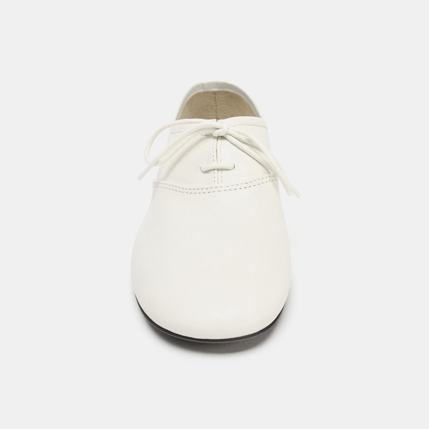 Off White Round-Toe Lace-Up Simple Flats