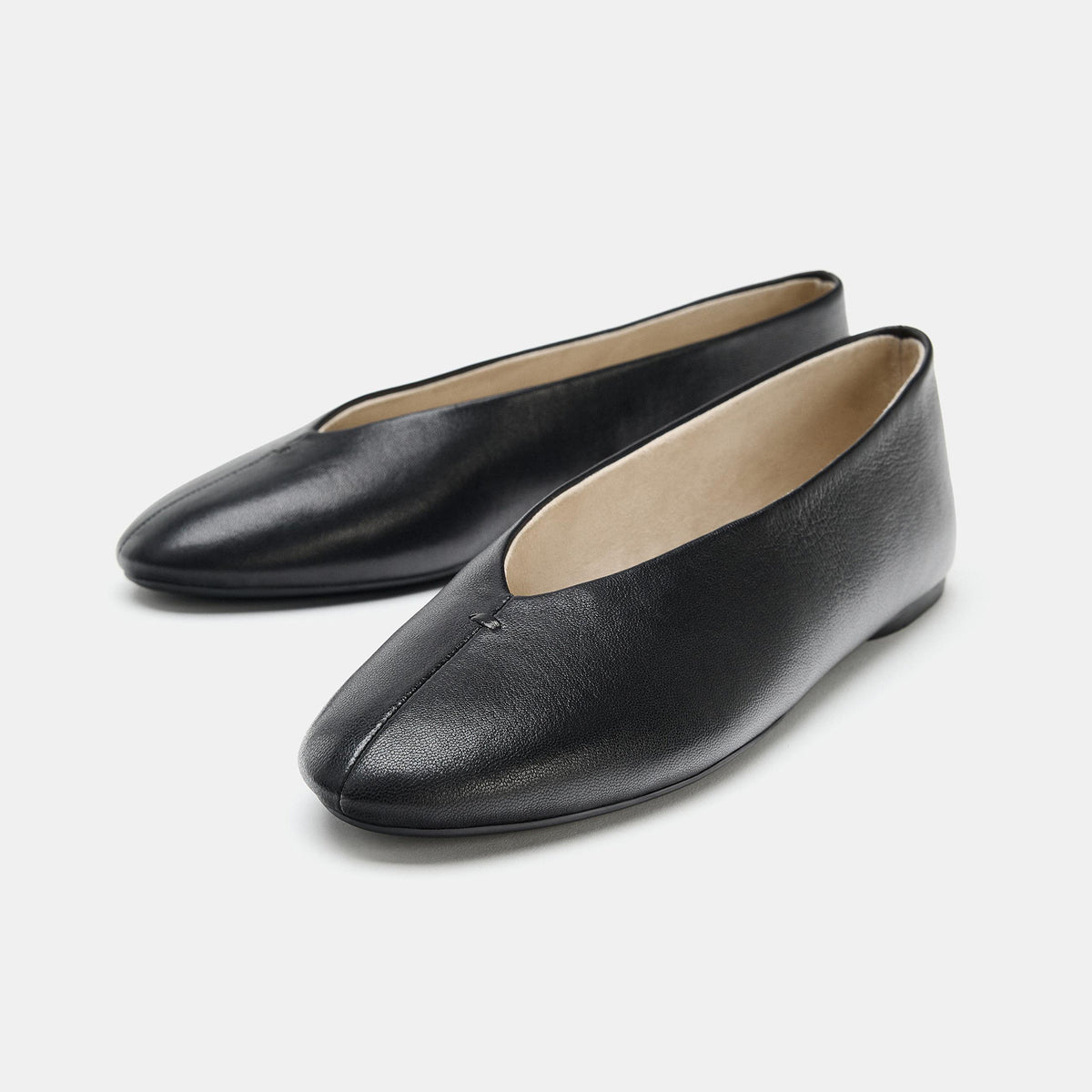 Black Chic Round-Toe Slip-On Ballet Flats