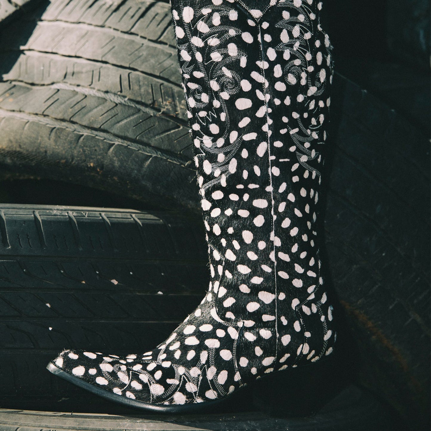 Cow Pattern Almond-Toe Embroidery Half-Zip Knee High Cowgirl Boots