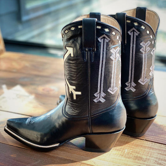 Black Snip-Toe Embroidery "X" Inlay Ankle Cowgirl Boots