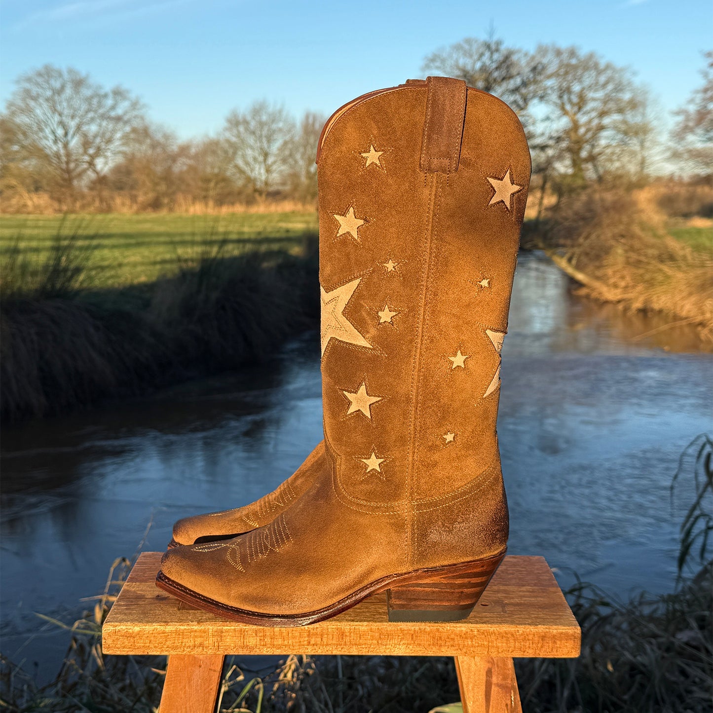 Brown Faux Suede Snip-Toe Chic Stars Inlay Mid Calf Cowgirl Boots