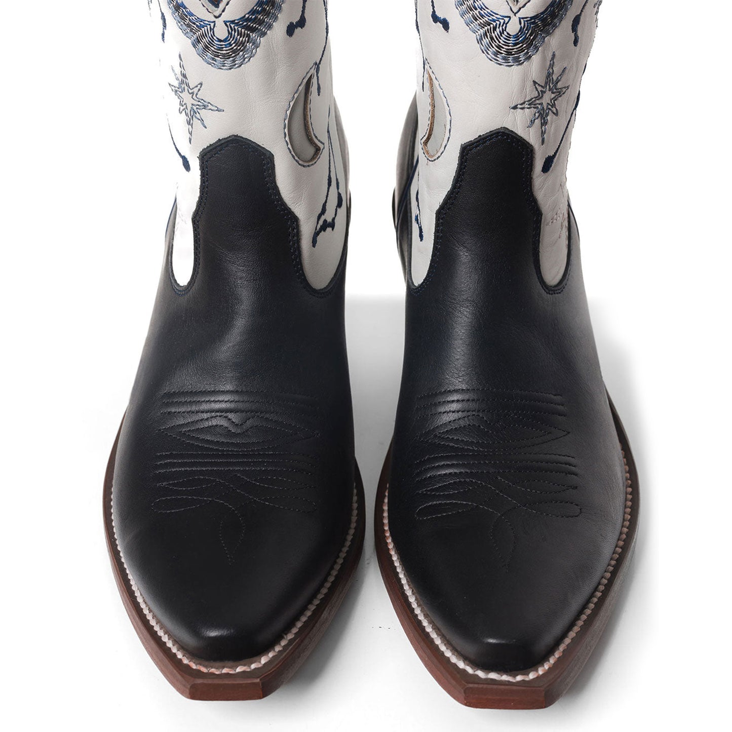 Contrast Black And White Snip-Toe Constellation Embroidery Moon Inlay Ankle Cowgirl Boots