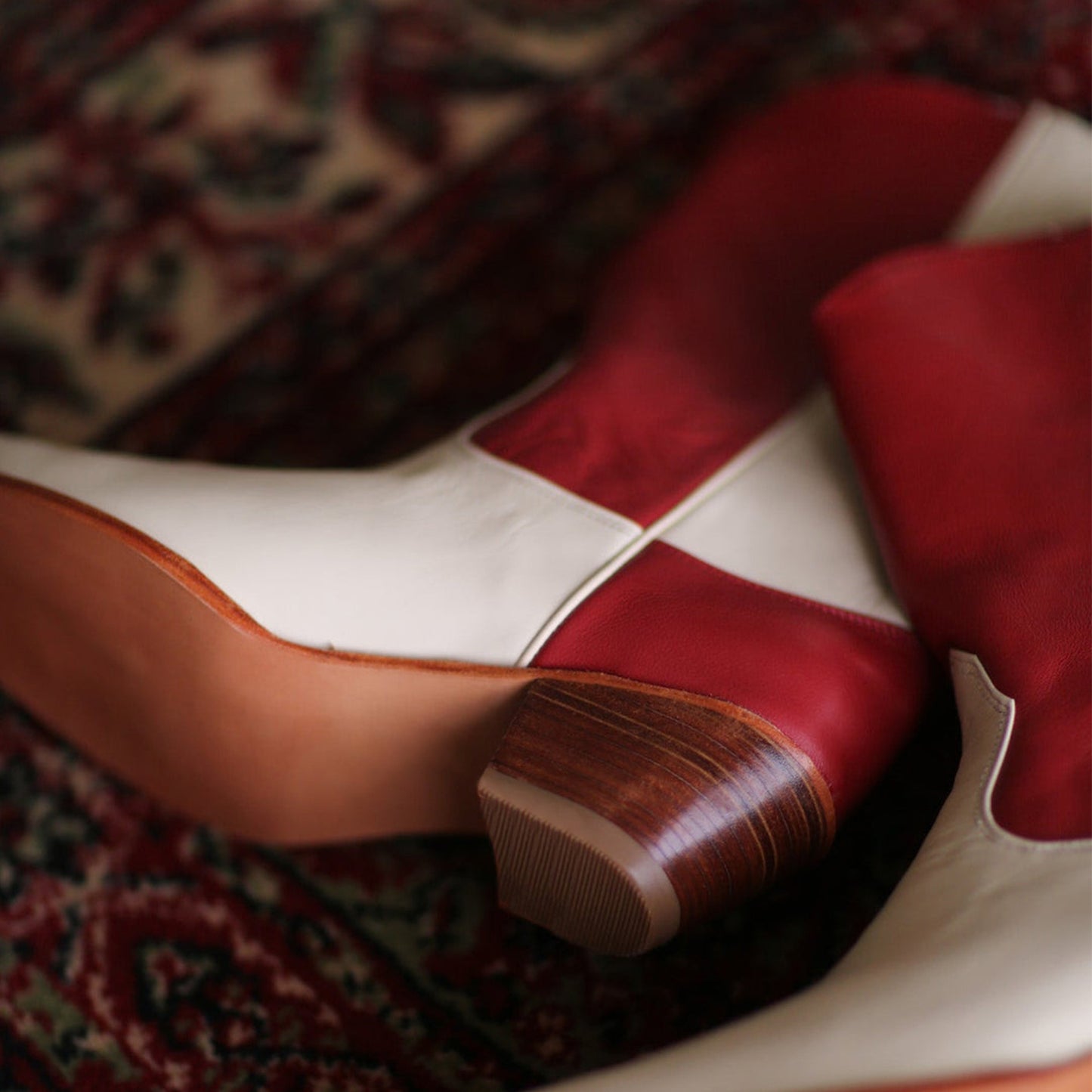 Cream And Red Almond-Toe Simple Back Full-Zip Mid Calf Cowgirl Boots