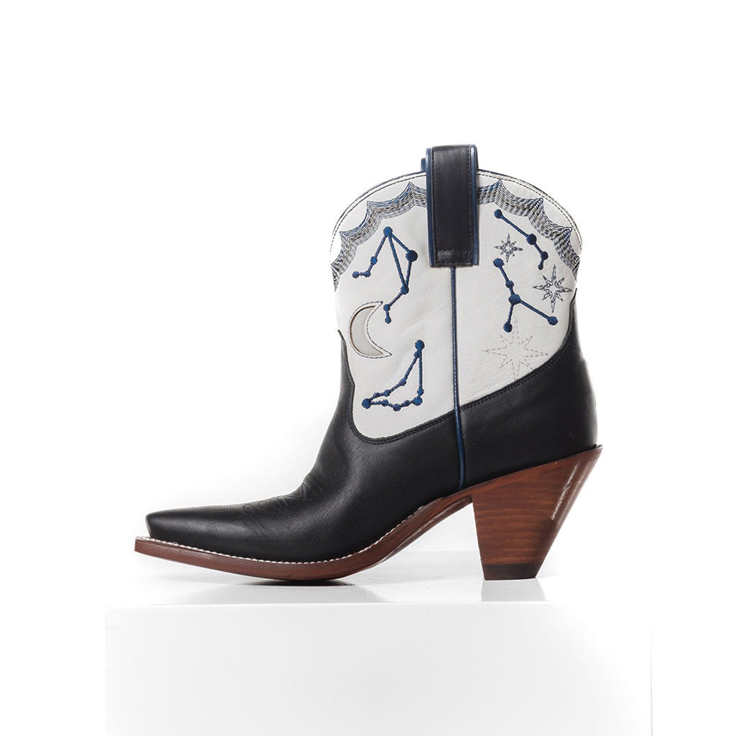 Contrast Black And White Snip-Toe Constellation Embroidery Moon Inlay Ankle Cowgirl Boots