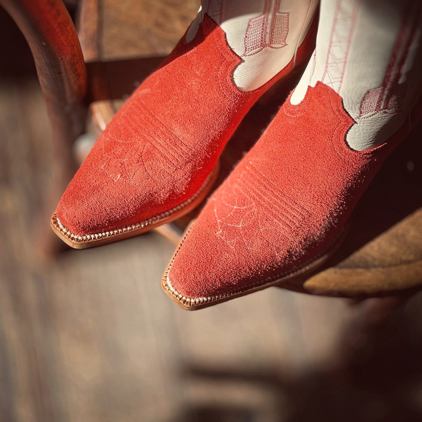 Contrast Ivory And Red Faux Suede Snip-Toe Arrow Embroidery Mid Calf Cowgirl Boots