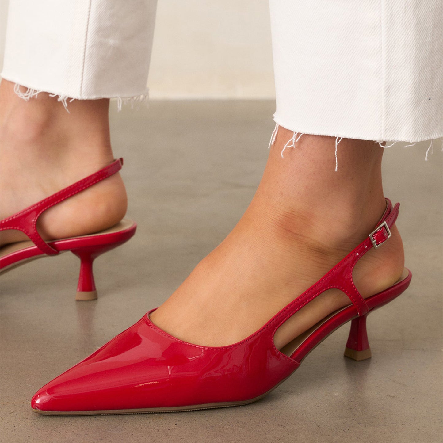 Patent Red Pointed-Toe Classic Slingback Kitten Heels