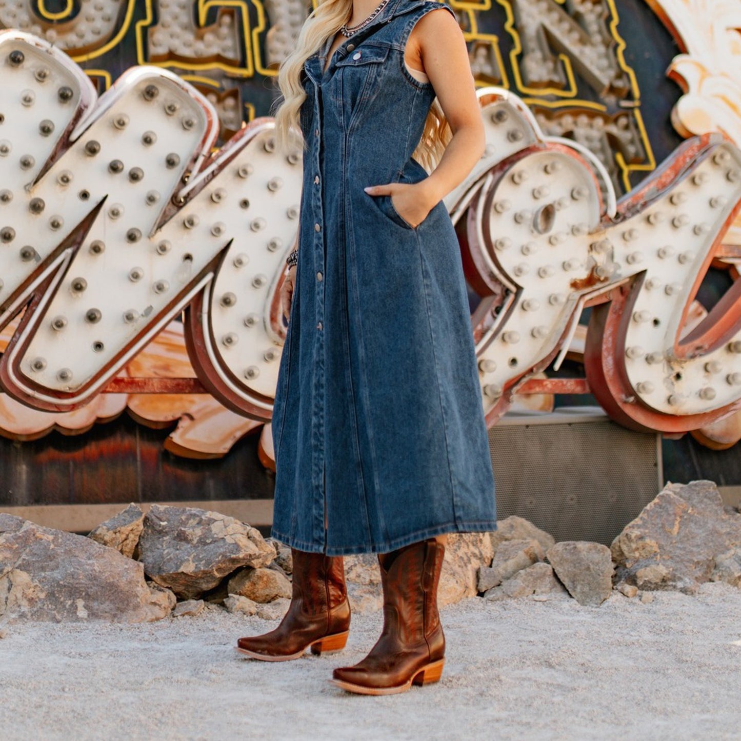 Chestnut Snip-Toe Classic Simple Ankle Cowgirl Boots