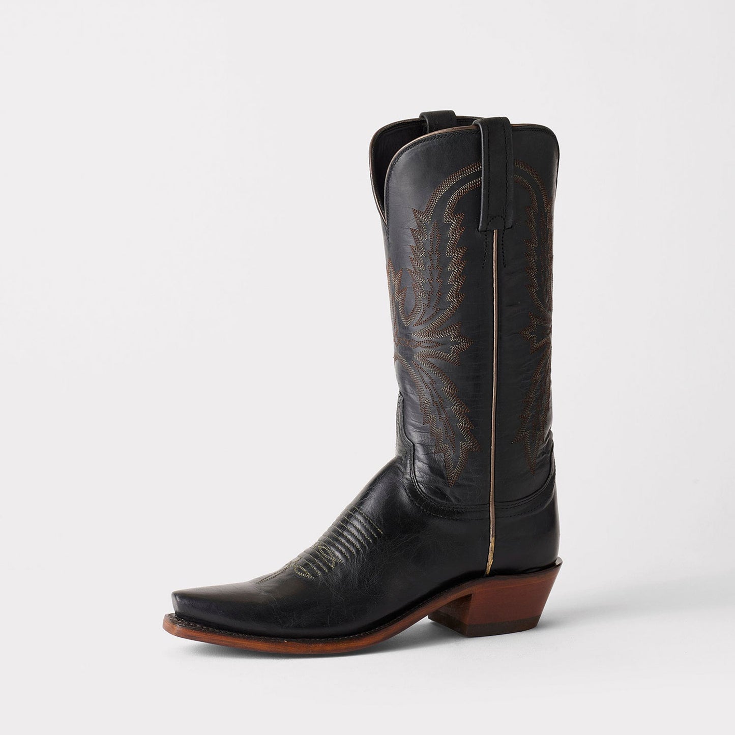 Black Snip-Toe Western Embroidery Mid Calf Classic Cowgirl Boots
