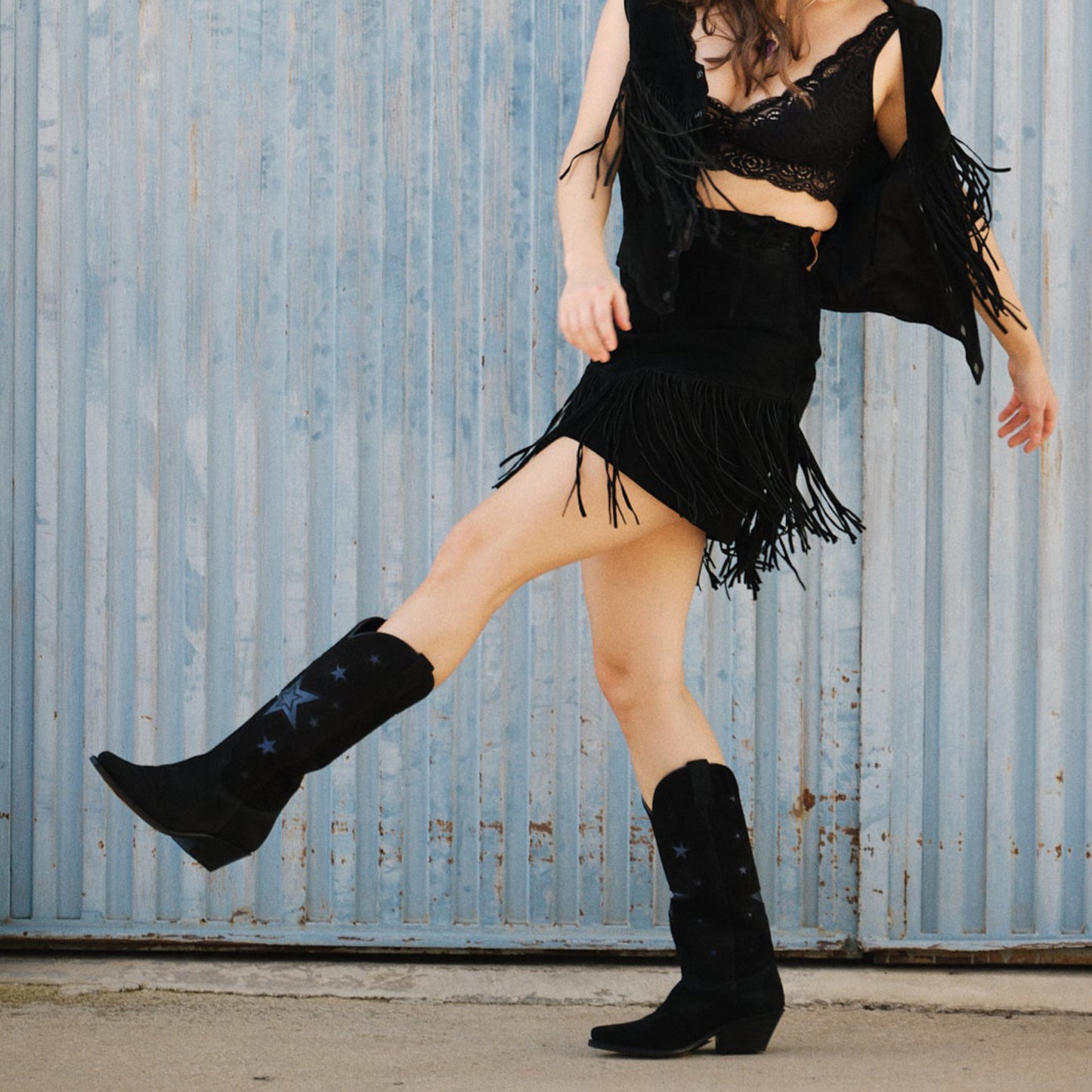 Black Faux Suede Snip-Toe Chic Stars Inlay Mid Calf Cowgirl Boots