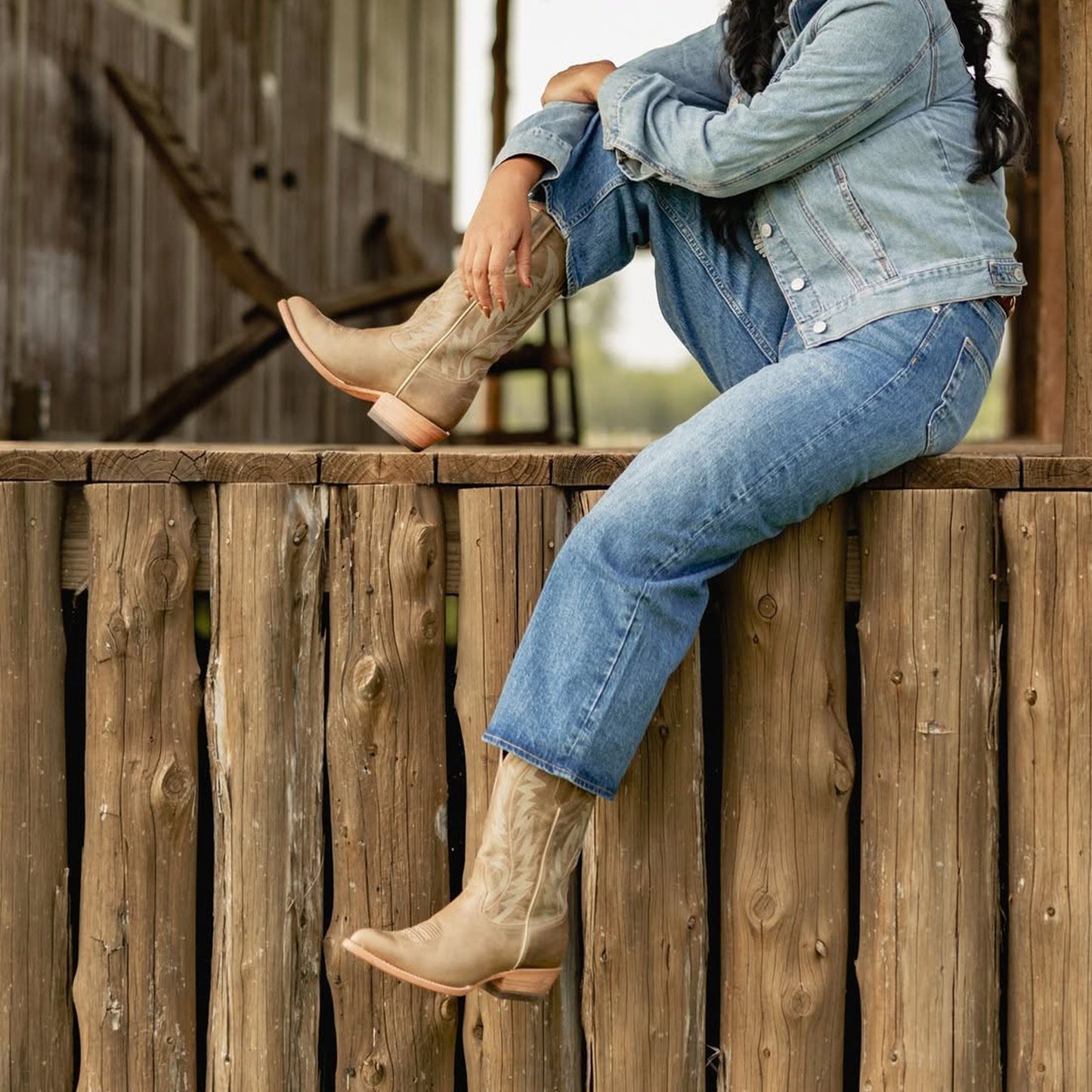 Taupe Snip-Toe Classic Embroidery Simple Mid Calf Cowgirl Boots